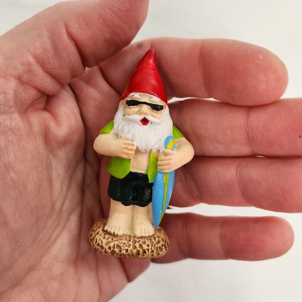 Gnome Surfer Dude Flower Pot Planter Statue Decor - Picture 4 of 7